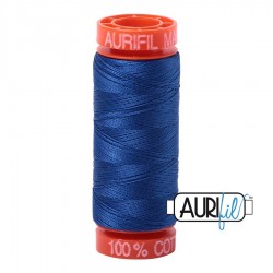 FIL COTON MAKO 50 AURIFIL 2735 Medium Blue - Petite bobine de 200 mètres