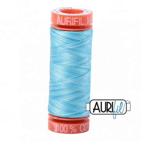 FIL COTON MAKO 50 AURIFIL 4663 Baby Blue Eyes - Petite bobine de 200 mètres