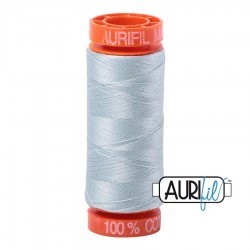 FIL COTON MAKO 50 AURIFIL 5007 Light Grey Blue - Petite bobine de 200 mètres