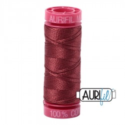 FIL COTON MAKO 12 AURIFIL 2345 Raisin - Petite bobine de 50 mètres