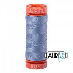 FIL COTON MAKO 50 AURIFIL 6720 Slate - Petite bobine de 200 mètres