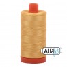 FIL COTON MAKO 50 AURIFIL 2134 Spun Gold - Grosse bobine de 1300 mètres