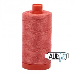 FIL COTON MAKO 50 AURIFIL 2225 Salmon - Grosse bobine de 1300 mètres