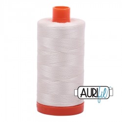 FIL COTON MAKO 50 AURIFIL 2311 Muslin - Grosse bobine de 1300 mètres