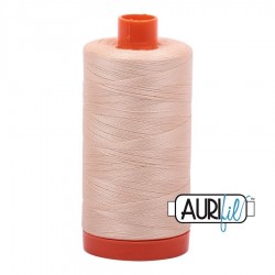 FIL COTON MAKO 50 AURIFIL 2315 Pale Flesh - Grosse bobine de 1300 mètres