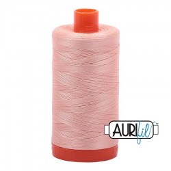 FIL COTON MAKO 50 AURIFIL 2420 Fleshy Pink - Grosse bobine de 1300 mètres