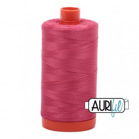 FIL COTON MAKO 50 AURIFIL 2440 Peony - Grosse bobine de 1300 mètres