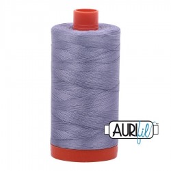 FIL COTON MAKO 50 AURIFIL 2524 Grey Violet - Grosse bobine de 1300 mètres