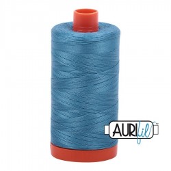 FIL COTON MAKO 50 AURIFIL 2815 Teal - Grosse bobine de 1300 mètres