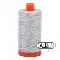 FIL COTON MAKO 50 AURIFIL 4060 Silver Moon - Grosse bobine de 1300 mètres