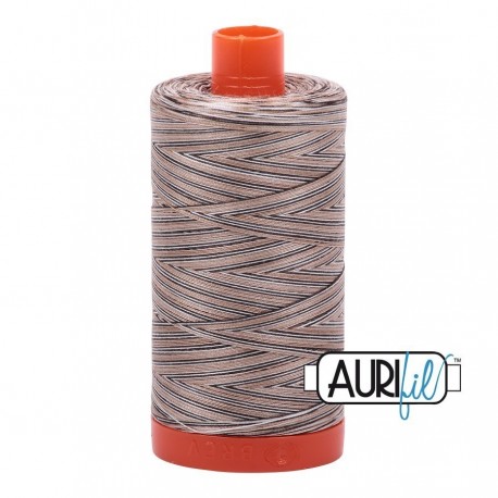 FIL COTON MAKO 50 AURIFIL 4667 Nutty Nougat - Grosse bobine de 1300 mètres