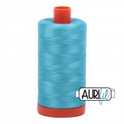 FIL COTON MAKO 50 AURIFIL 5005 Bright Turquoise - Grosse bobine de 1300 mètres