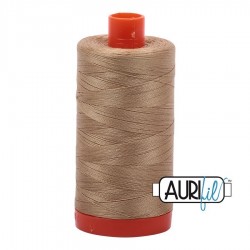 FIL COTON MAKO 50 AURIFIL 5010 Blond Beige - Grosse bobine de 1300 mètres