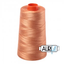 FIL COTON MAKO 50 AURIFIL 2210 Caramel - Cône de 5900 mètres