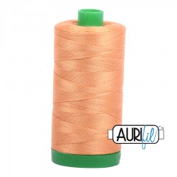 FIL COTON MAKO 40 AURIFIL 2210 Caramel - Grosse bobine de 1000 mètres