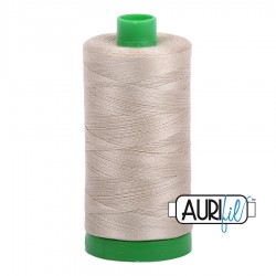 FIL COTON MAKO 40 AURIFIL 2324 Stone - Grosse bobine de 1000 mètres