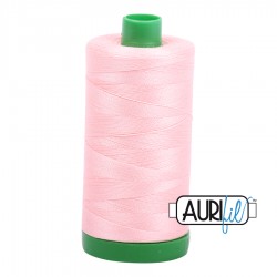 FIL COTON MAKO 40 AURIFIL 2415 Blush - Grosse bobine de 1000 mètres