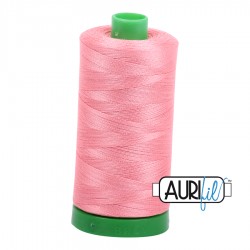 FIL COTON MAKO 40 AURIFIL 2435 Peachy Pink - Grosse bobine de 1000 mètres