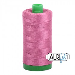 FIL COTON MAKO 40 AURIFIL 2452 Dusty Rose - Grosse bobine de 1000 mètres