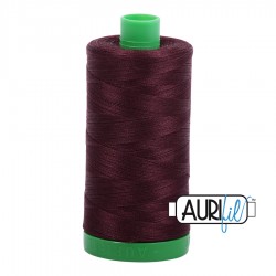 FIL COTON MAKO 40 AURIFIL 2468 Dark Wine - Grosse bobine de 1000 mètres