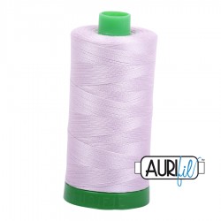 FIL COTON MAKO 40 AURIFIL 2564 Pale Lilac - Grosse bobine de 1000 mètres