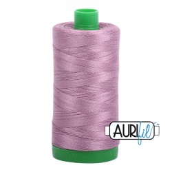 FIL COTON MAKO 40 AURIFIL 2566 Wisteria - Grosse bobine de 1000 mètres