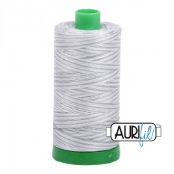 FIL COTON MAKO 40 AURIFIL 4060 Silver Moon - Grosse bobine de 1000 mètres