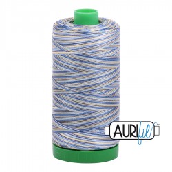 FIL COTON MAKO 40 AURIFIL 4649 Lemon Blueberry - Grosse bobine de 1000 mètres