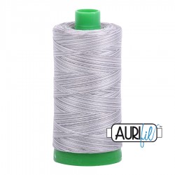 FIL COTON MAKO 40 AURIFIL 4670 Silver Fox - Grosse bobine de 1000 mètres