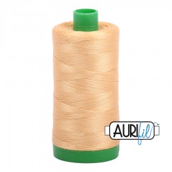 FIL COTON MAKO 40 AURIFIL 5001 Ocher Yellow - Grosse bobine de 1000 mètres