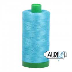 FIL COTON MAKO 40 AURIFIL 5005 Bright Turquoise - Grosse bobine de 1000 mètres