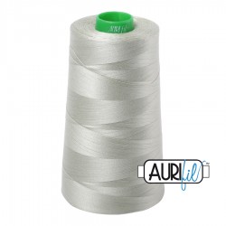 FIL COTON MAKO 40 AURIFIL 2902 Light Laurel Green - Cône de 4700 mètres