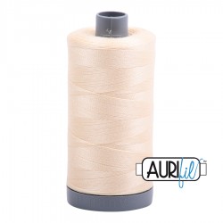 FIL COTON MAKO 28 AURIFIL 2123 Butter - Grosse bobine de 750 mètres