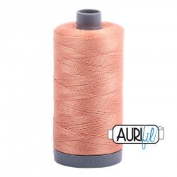 FIL COTON MAKO 28 AURIFIL 2215 Peach - Grosse bobine de 750 mètres