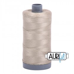 FIL COTON MAKO 28 AURIFIL 2324 Stone - Grosse bobine de 750 mètres