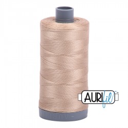 FIL COTON MAKO 28 AURIFIL 2326 Sand - Grosse bobine de 750 mètres