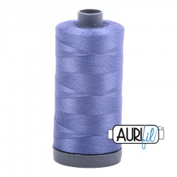 FIL COTON MAKO 28 AURIFIL 2525 Dusty Blue Violet - Grosse bobine de 750 mètres