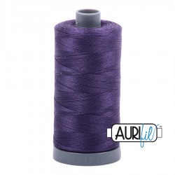 FIL COTON MAKO 28 AURIFIL 2581 Dark Dusty Grape - Grosse bobine de 750 mètres