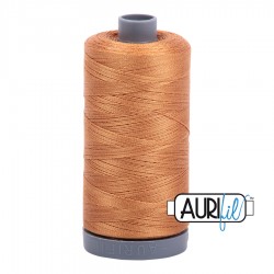 FIL COTON MAKO 28 AURIFIL 2930 Golden Toast - Grosse bobine de 750 mètres