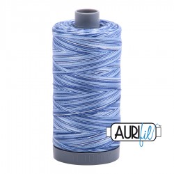 FIL COTON MAKO 28 AURIFIL 4655 Storm at Sea - Grosse bobine de 750 mètres