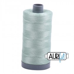 FIL COTON MAKO 28 AURIFIL 5014 Marine Water - Grosse bobine de 750 mètres