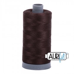 FIL COTON MAKO 28 AURIFIL 5024 Dark Brown - Grosse bobine de 750 mètres