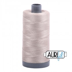 FIL COTON MAKO 28 AURIFIL 6711 Pewter - Grosse bobine de 750 mètres