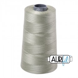 FIL COTON MAKO 28 AURIFIL 2902 Light Laurel Green - Cône de 3300 mètres