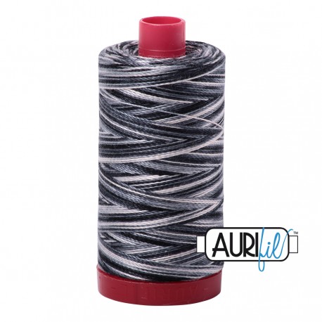 FIL COTON MAKO 12 AURIFIL 4665 Graphite - Grosse bobine de 325 mètres