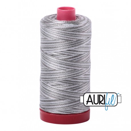 FIL COTON MAKO 12 AURIFIL 4670 Silver Fox - Grosse bobine de 325 mètres