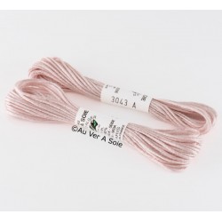 Soie d'Alger N° 3043 Gamme Violet Renaissance (5m)