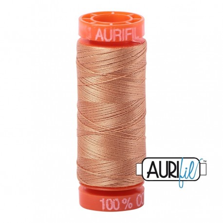 FIL COTON MAKO 50 AURIFIL 2320 Light Toast - Petite bobine de 200 mètres