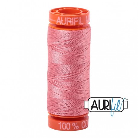 FIL COTON MAKO 50 AURIFIL 2435 Peachy Pink - Petite bobine de 200 mètres